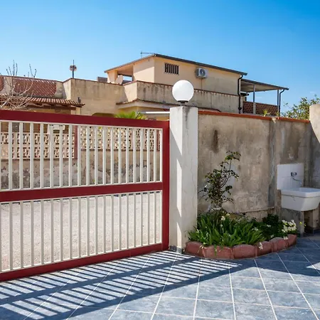 Quinta Strada * Reitani